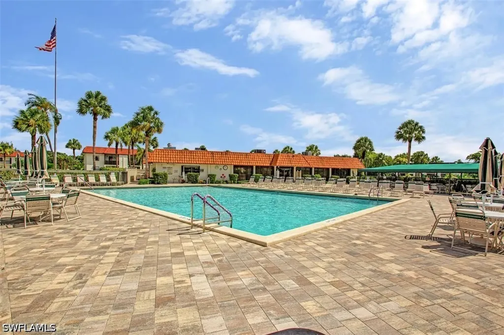4298 27th Court SW Naples FL 34116