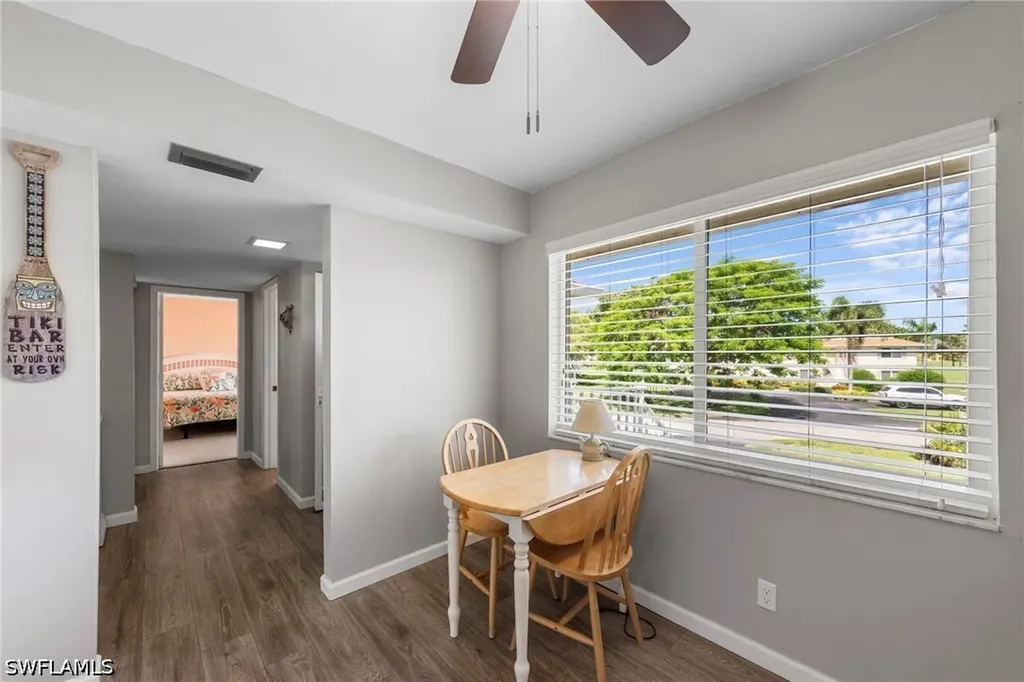 720 Teryl Road Naples FL 34112
