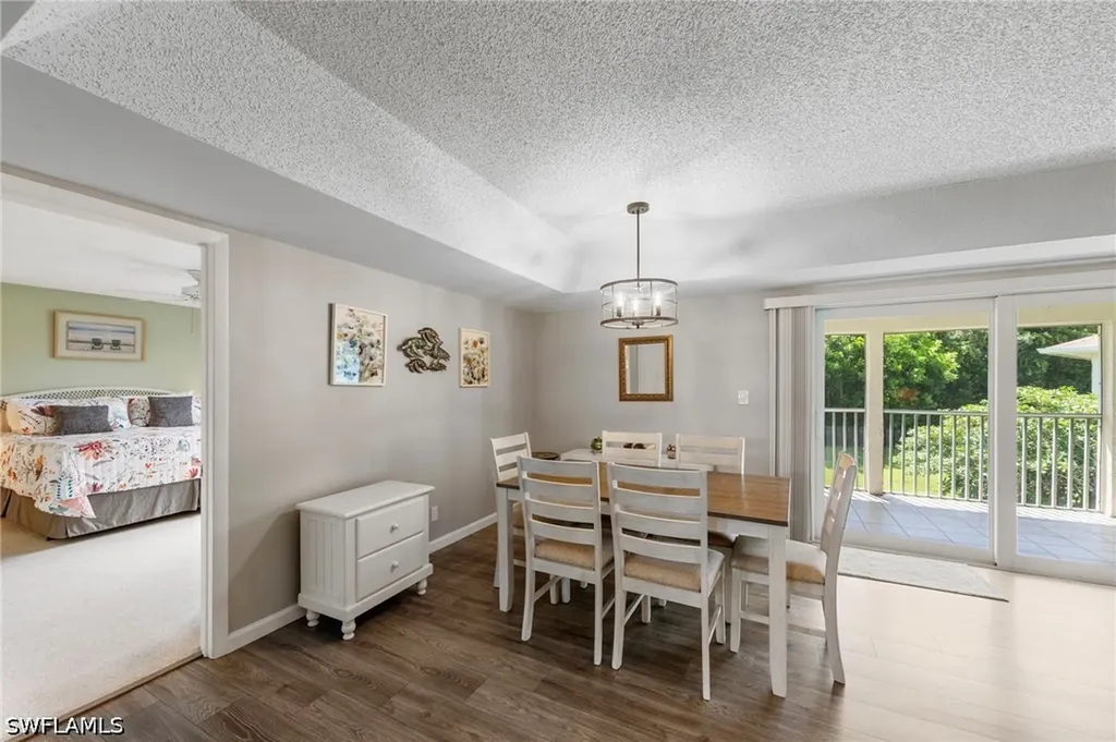 720 Teryl Road Naples FL 34112