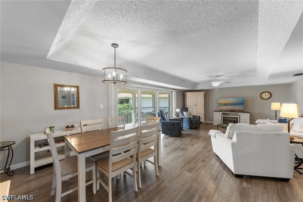720 Teryl Road Naples FL 34112