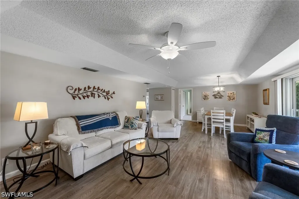 720 Teryl Road Naples FL 34112