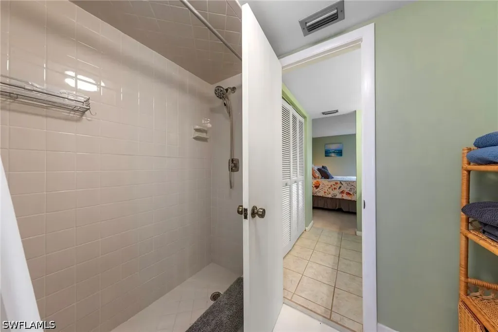 720 Teryl Road Naples FL 34112