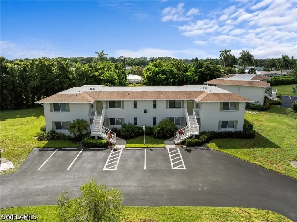 720 Teryl Road Naples FL 34112