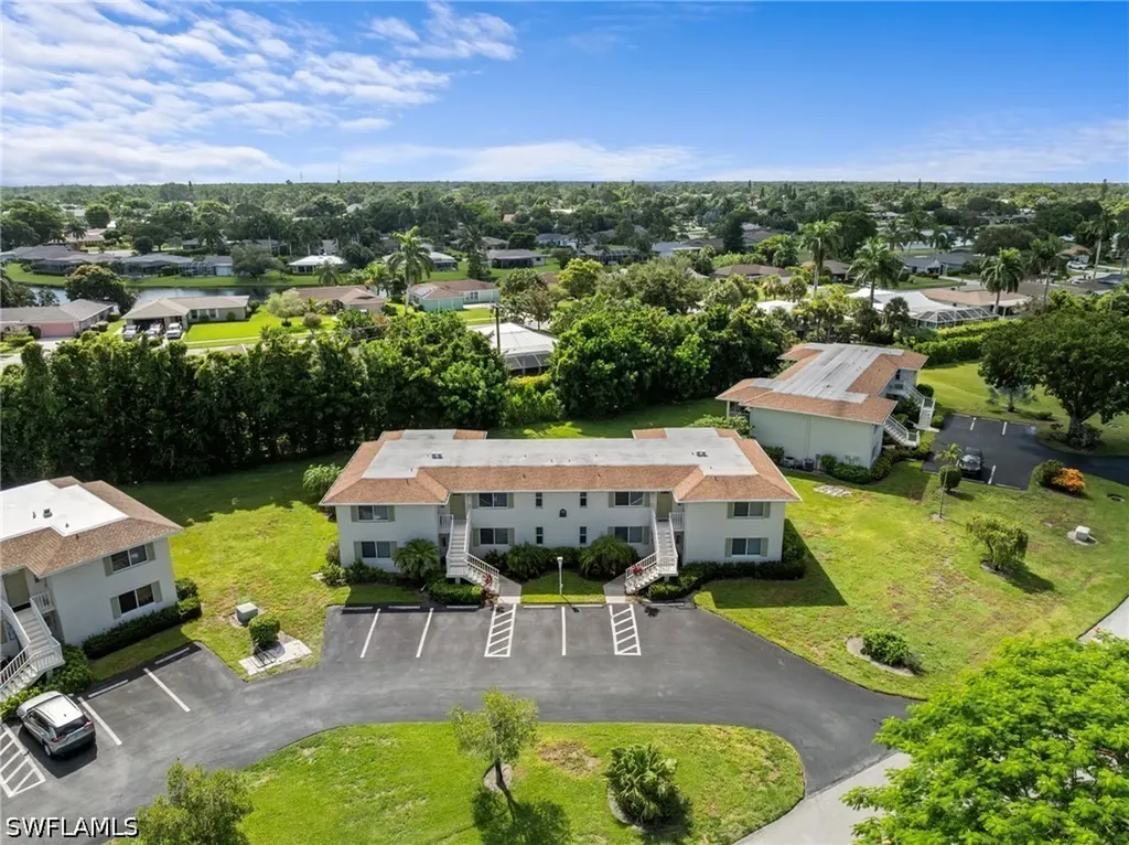 720 Teryl Road Naples FL 34112