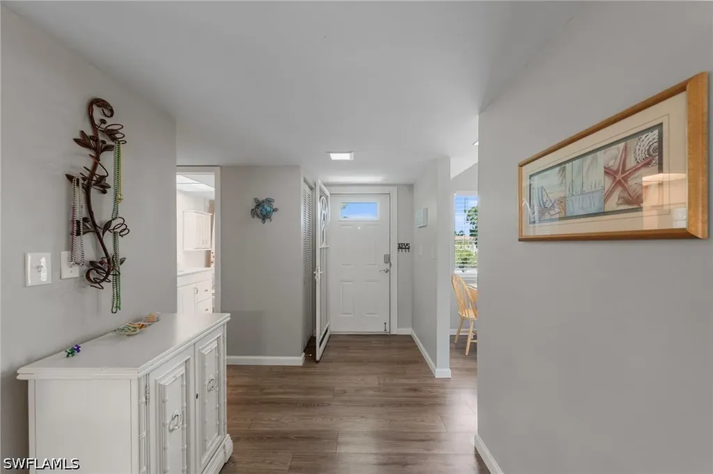 720 Teryl Road Naples FL 34112