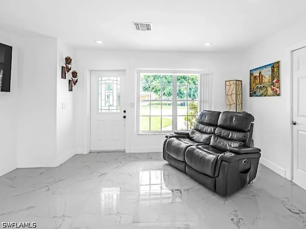 4151 19th Court SW Naples FL 34116