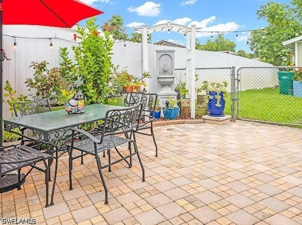 4151 19th Court SW Naples FL 34116