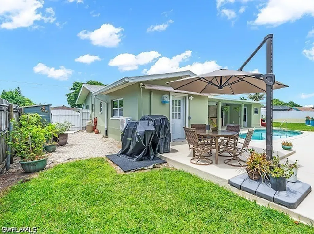 4151 19th Court SW Naples FL 34116