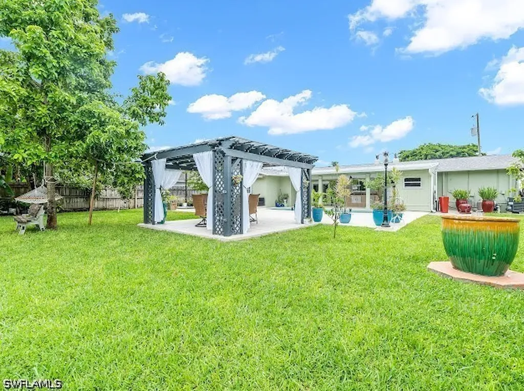 4151 19th Court SW Naples FL 34116