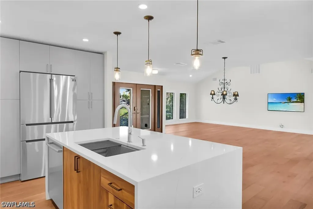 190 Dan River Court Marco Island FL 34145