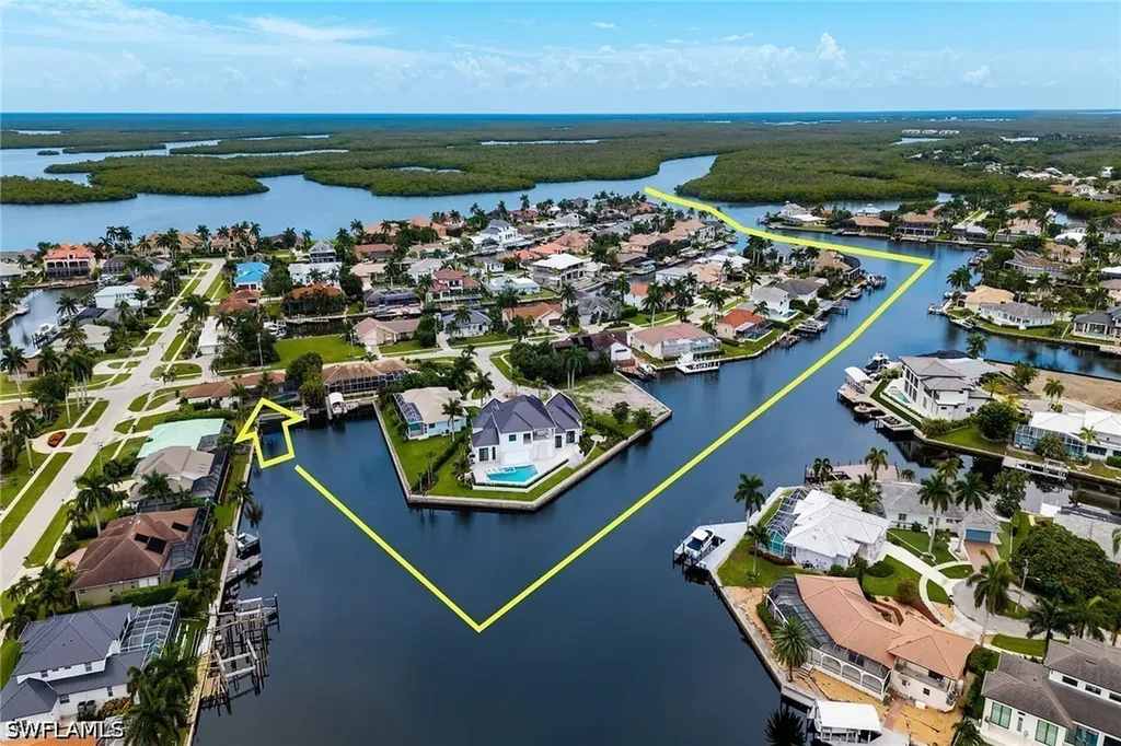 190 Dan River Court Marco Island FL 34145
