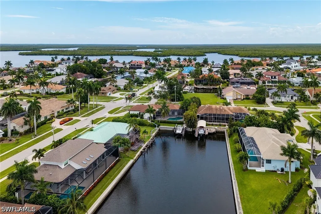 190 Dan River Court Marco Island FL 34145