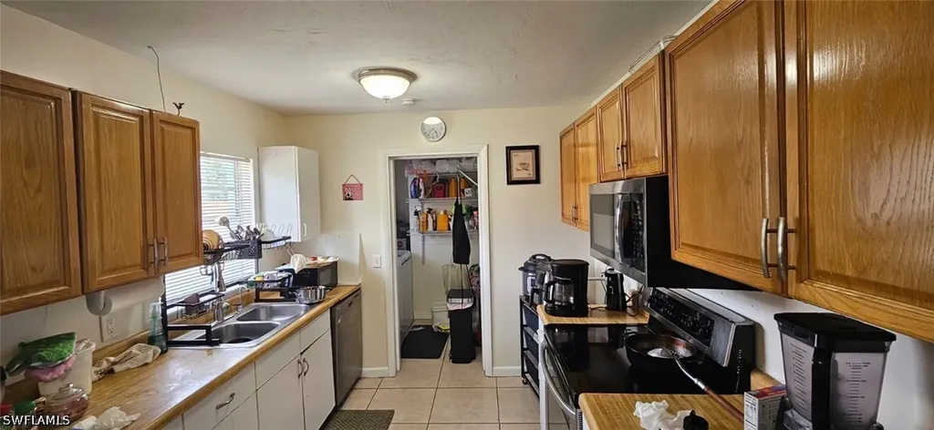 1819 41st Terrace SW Naples FL 34116