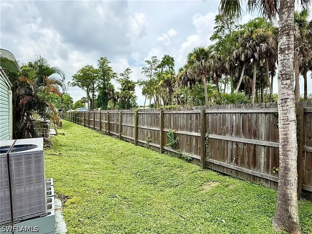 169 Panther Pass Circle Naples FL 34114