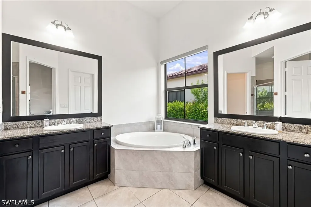 5071 Monza Court Ave Maria FL 34142