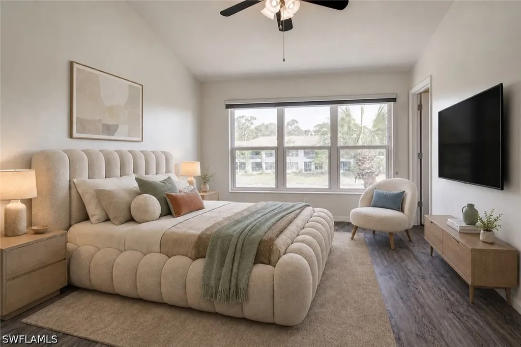 904 Hampton Circle Naples FL 34105