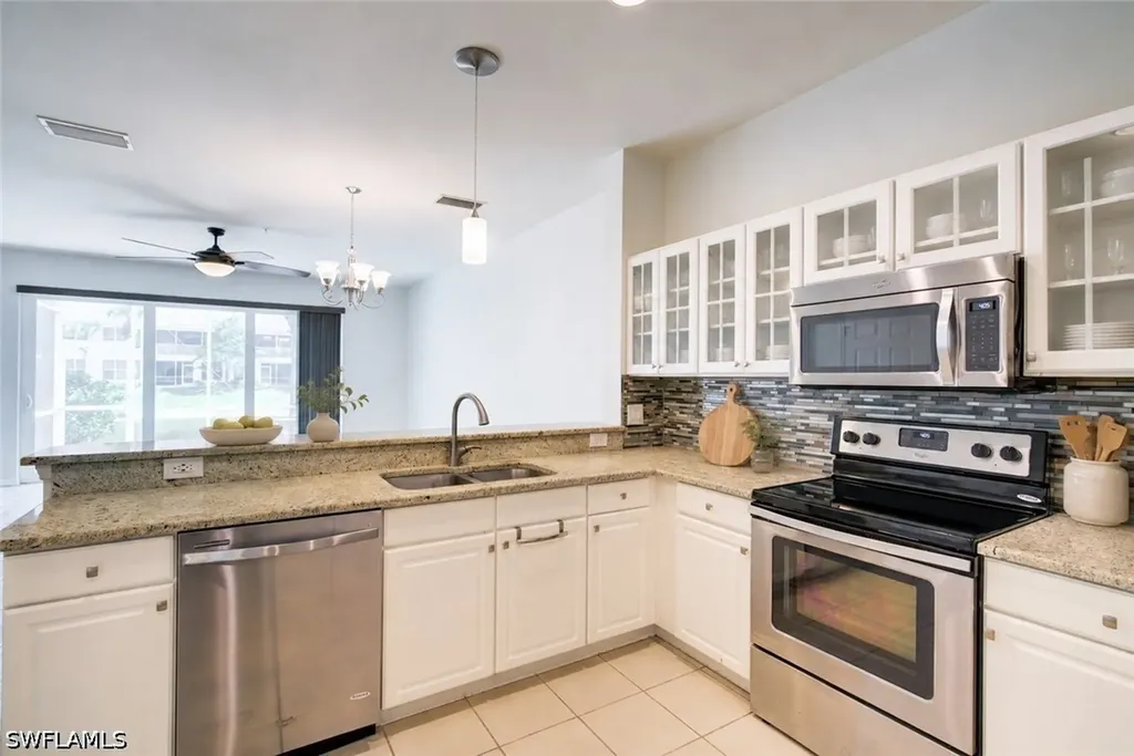 904 Hampton Circle Naples FL 34105