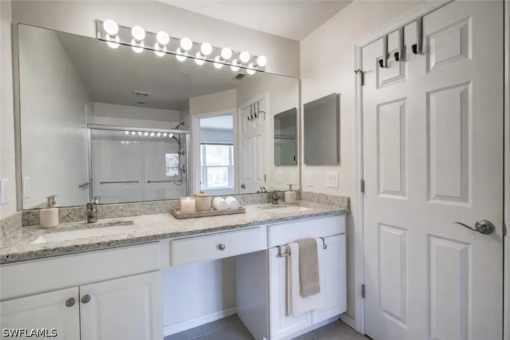 904 Hampton Circle Naples FL 34105