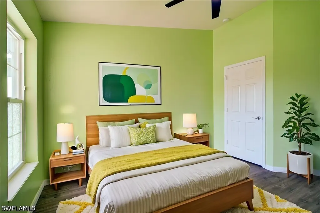 904 Hampton Circle Naples FL 34105