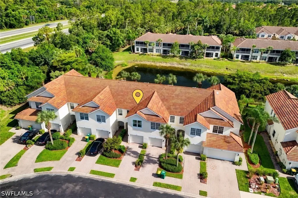 904 Hampton Circle Naples FL 34105