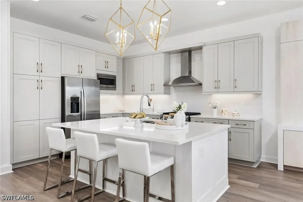 2742 Ridgecrest Place Naples FL 34112