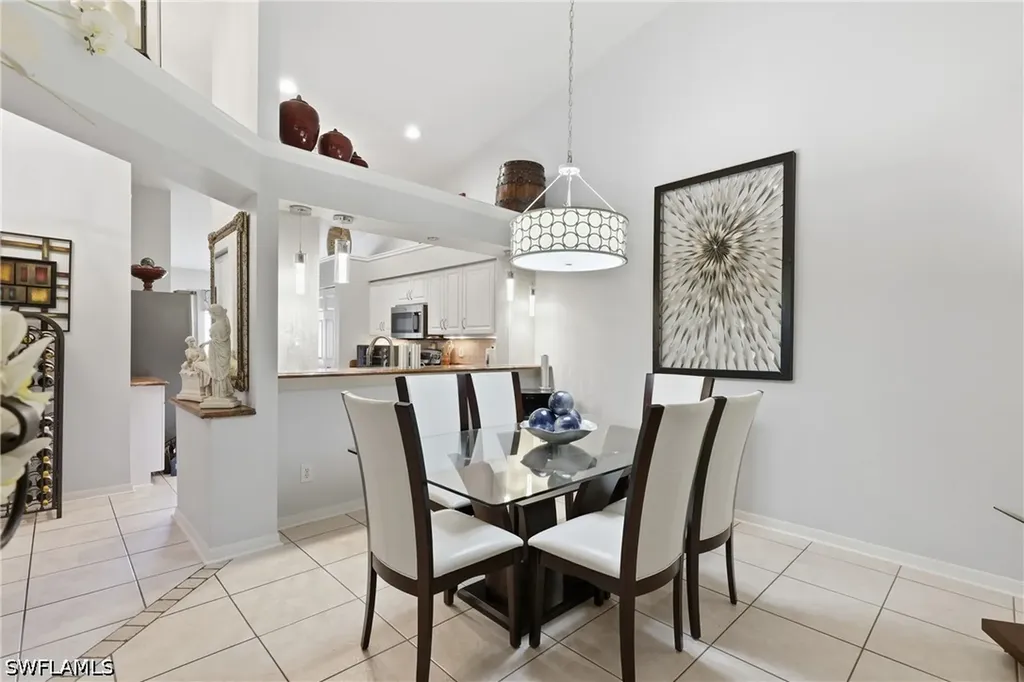 1768 Royal Circle Naples FL 34112