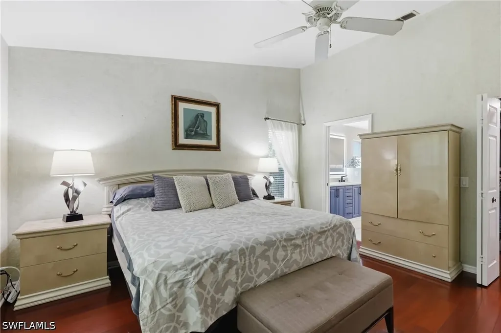 1768 Royal Circle Naples FL 34112