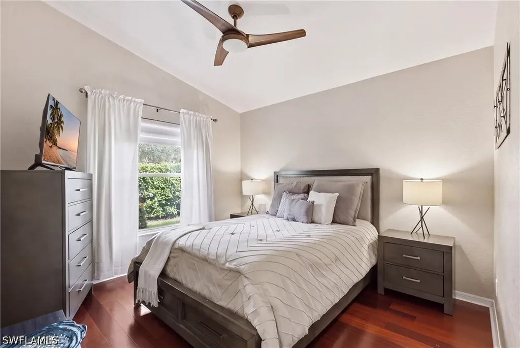 1768 Royal Circle Naples FL 34112