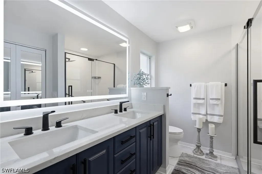 1768 Royal Circle Naples FL 34112