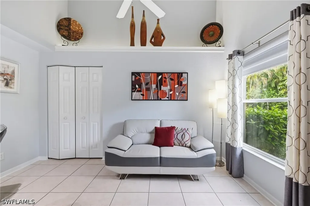 1768 Royal Circle Naples FL 34112