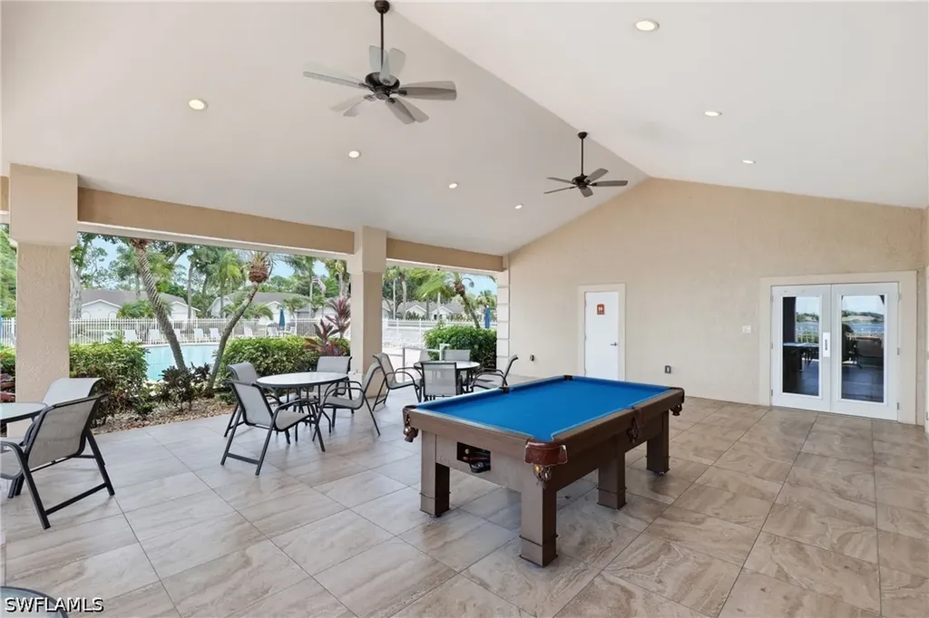 1768 Royal Circle Naples FL 34112