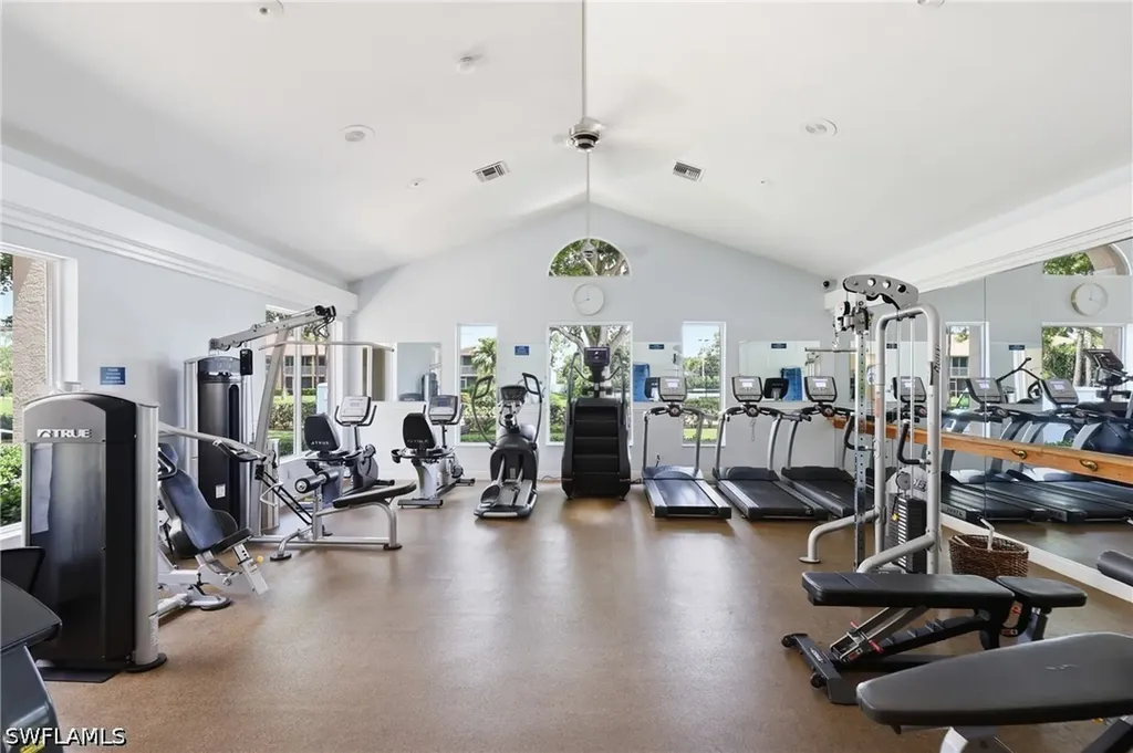 1768 Royal Circle Naples FL 34112