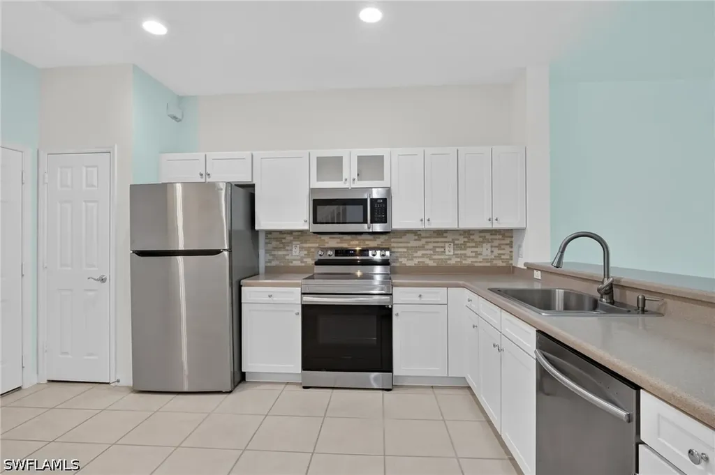 15995 Caldera Lane Naples FL 34110