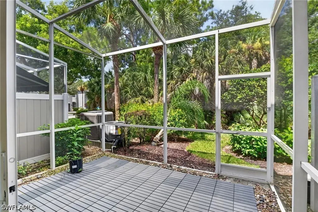 15995 Caldera Lane Naples FL 34110