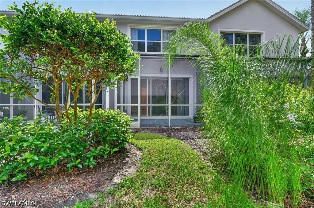 15995 Caldera Lane Naples FL 34110