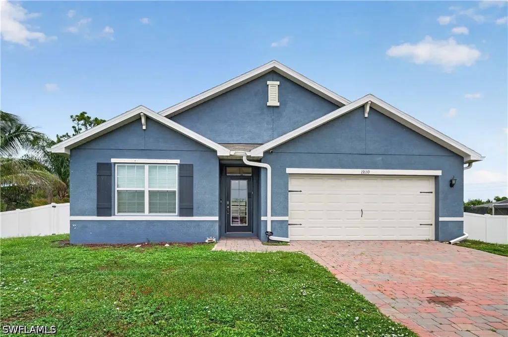 Fort Myers FL, 19139 Evergreen Road