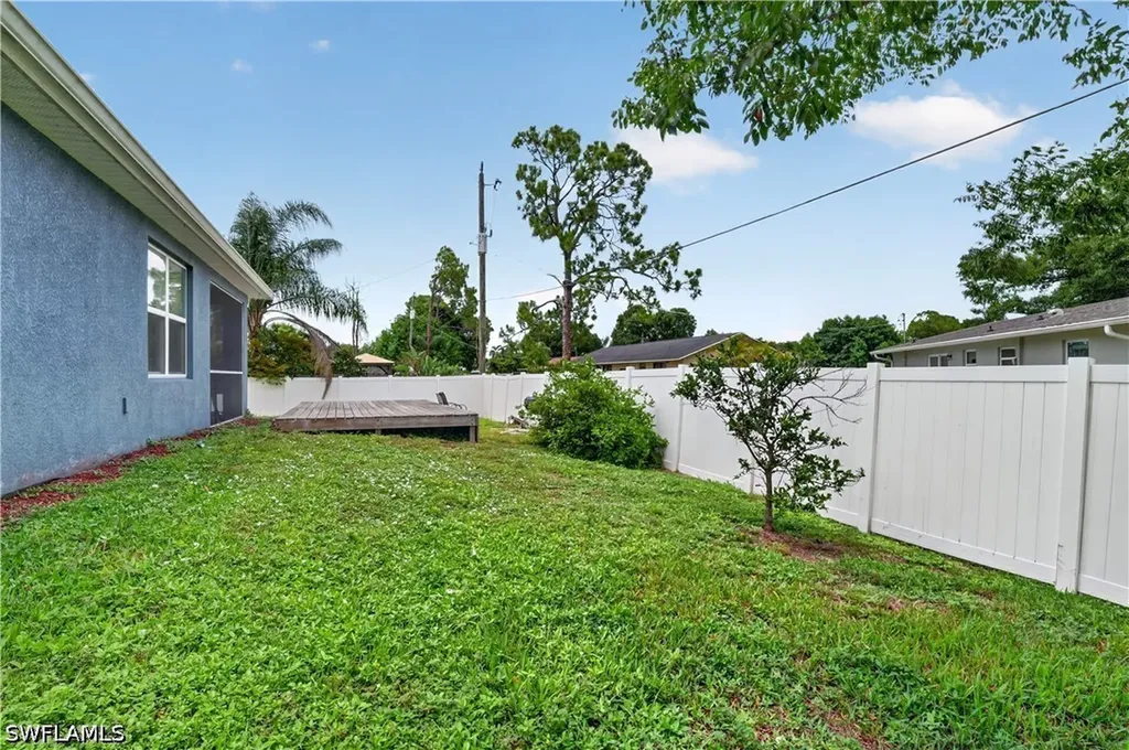 19139 Evergreen Road Fort Myers FL 33967