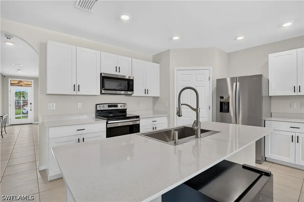 19139 Evergreen Road Fort Myers FL 33967