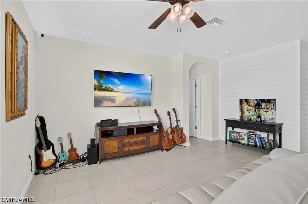 19139 Evergreen Road Fort Myers FL 33967