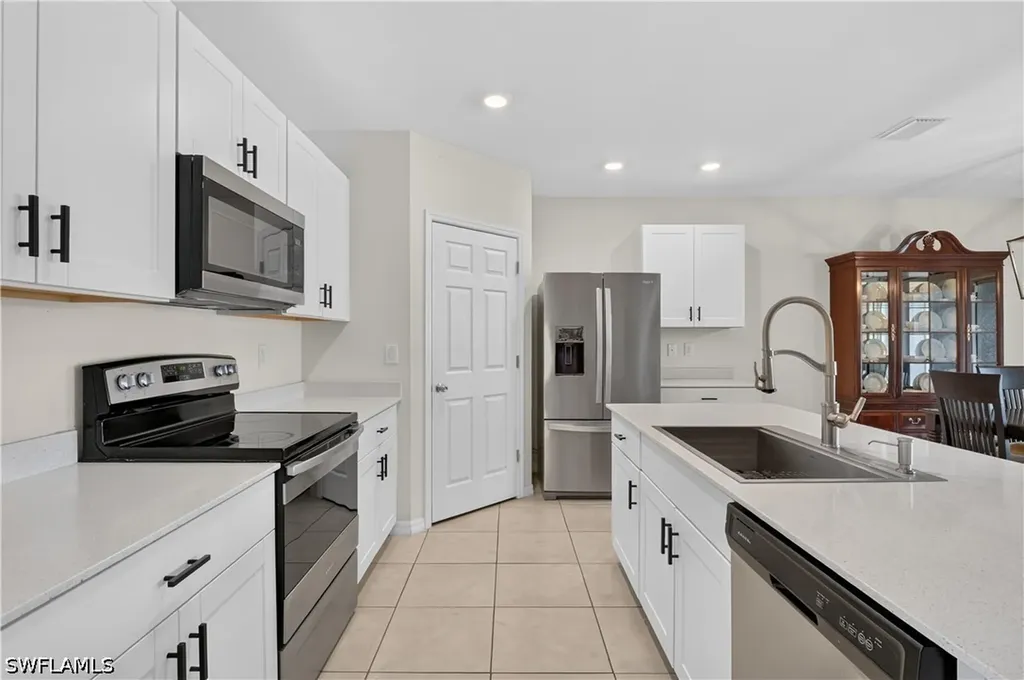 19139 Evergreen Road Fort Myers FL 33967
