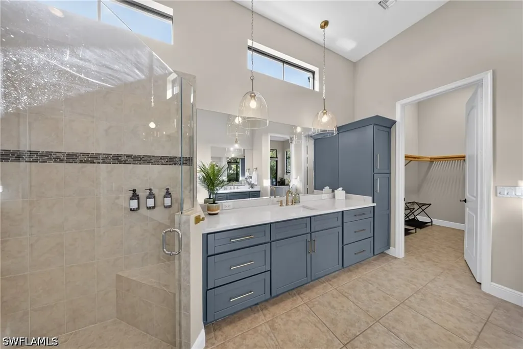 7890 Allende Lane Naples FL 34113