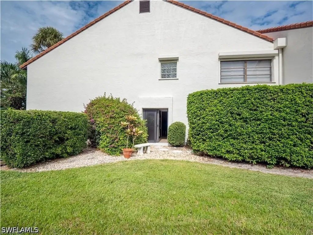 4082 Belair Lane Naples FL 34103
