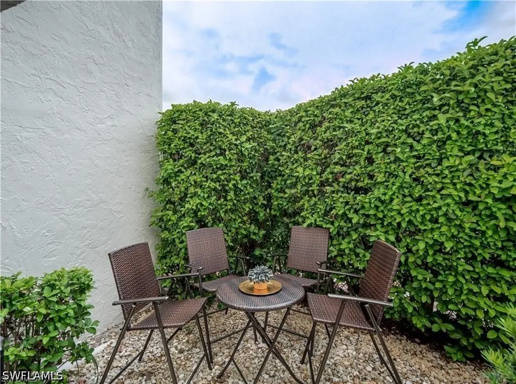 4082 Belair Lane Naples FL 34103