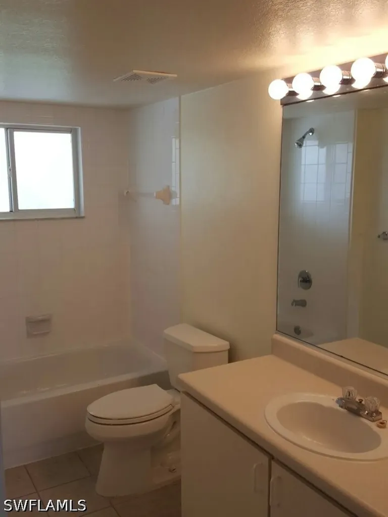 8287 Key Royal Lane Naples FL 34119