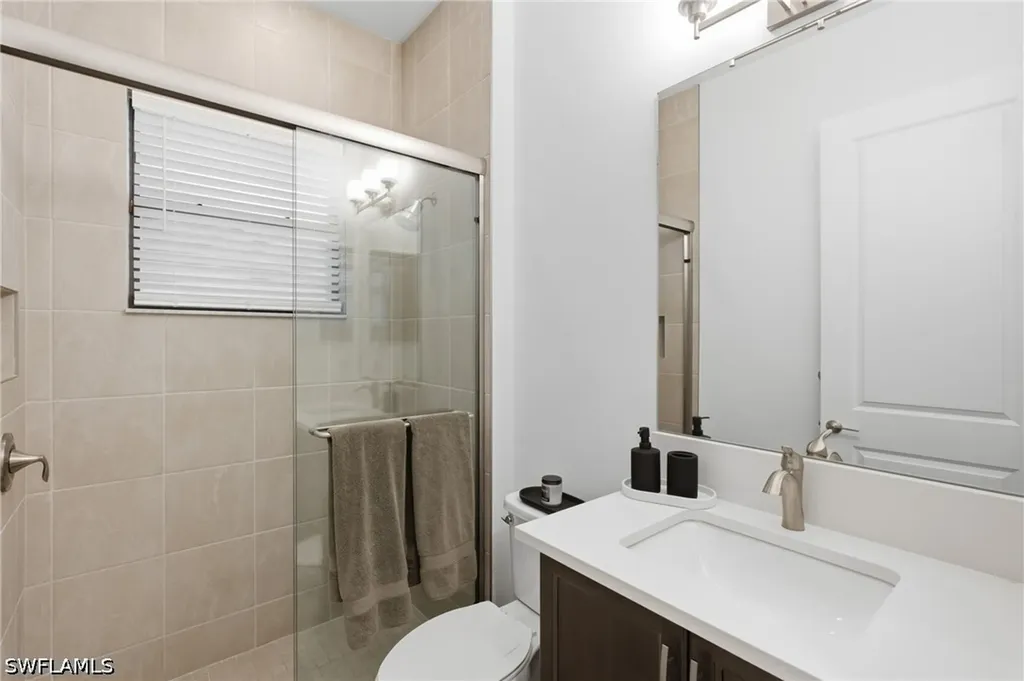 20374 Fair Oak Lane Estero FL 33928