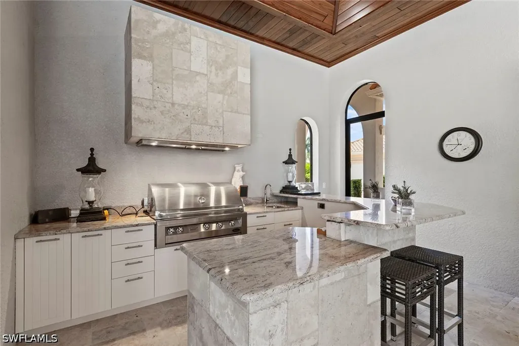 5031 Groveland Terrace Naples FL 34119