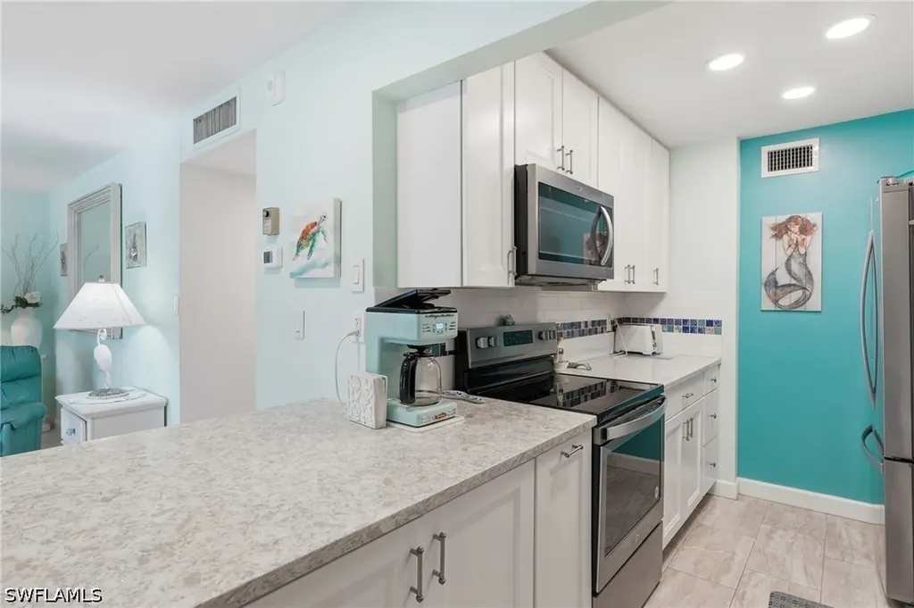 1065 Gulf Shore Boulevard N Naples FL 34102