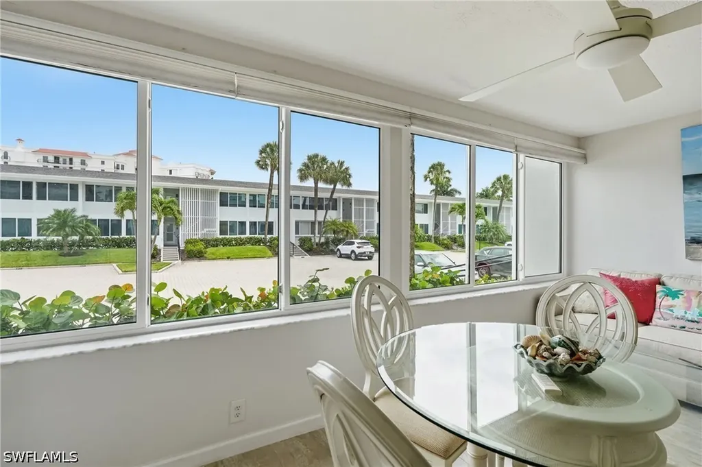1065 Gulf Shore Boulevard N Naples FL 34102