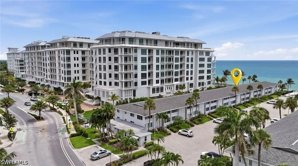 1065 Gulf Shore Boulevard N Naples FL 34102