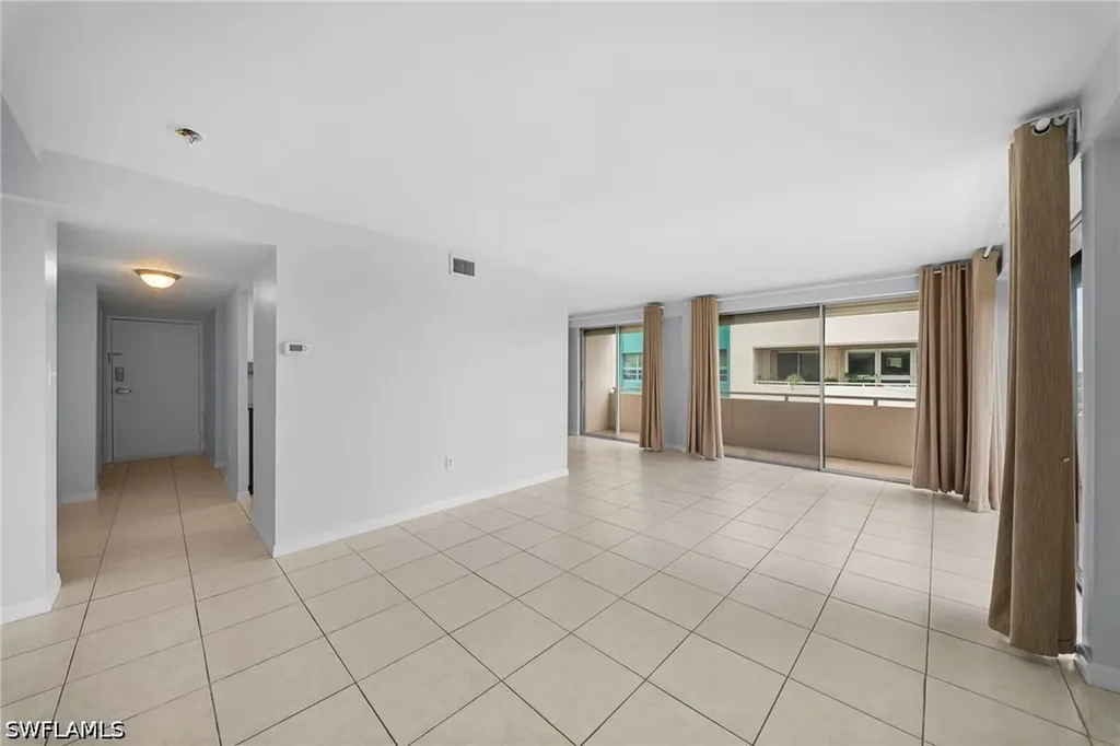 4807 Sunset Court Cape Coral FL 33904